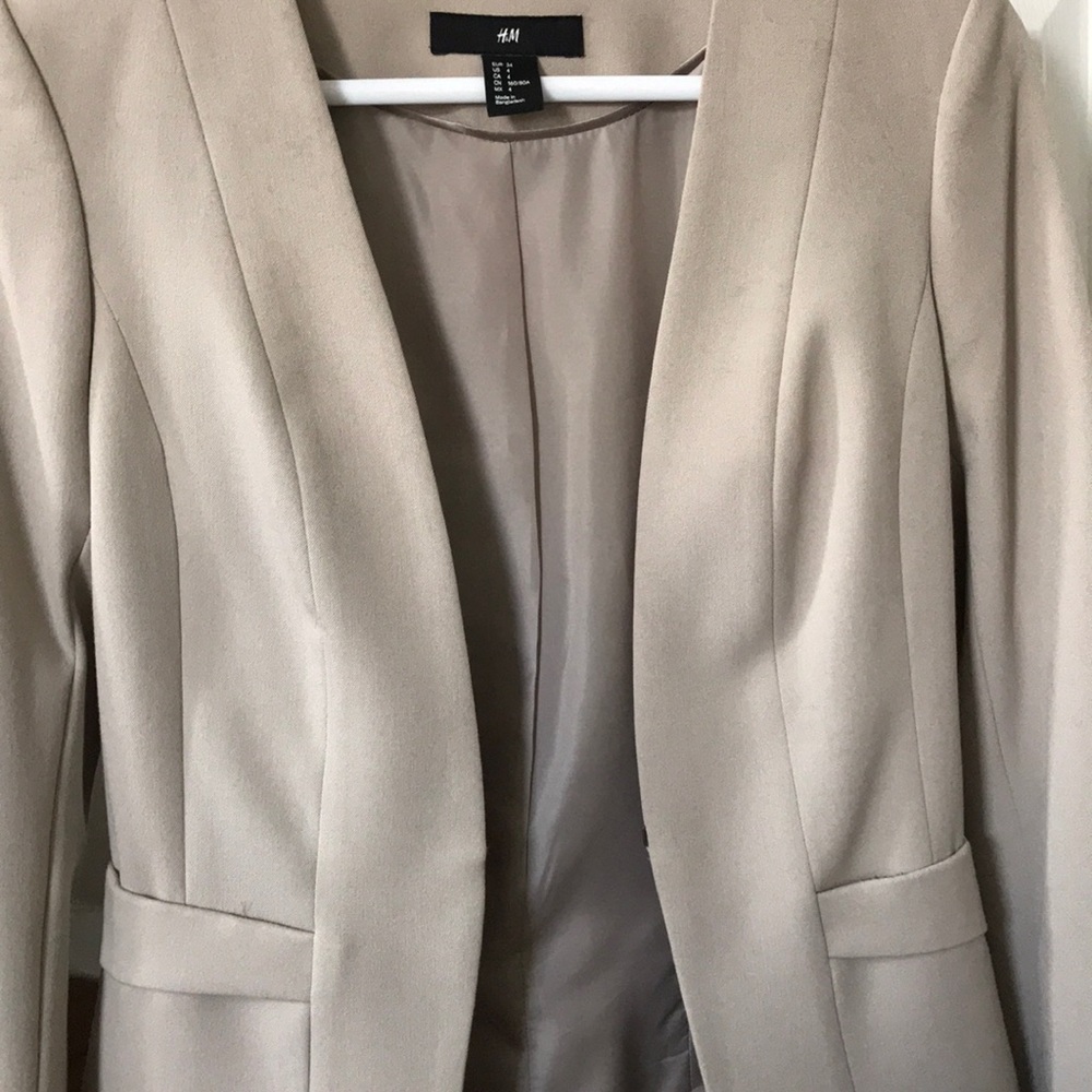 H&M blazer - Picture 3 of 6